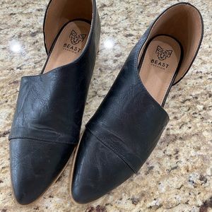 Beast Ladies dress shoes